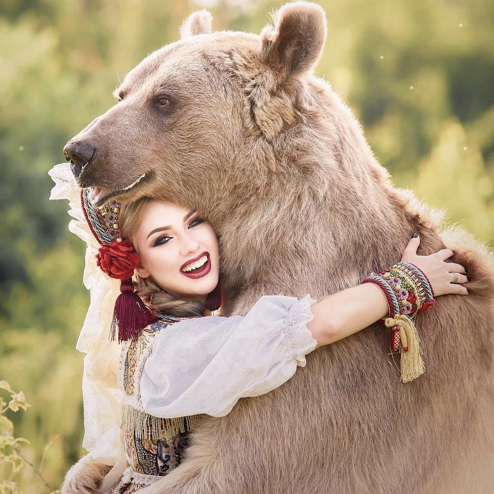 Фотосессия с медведем в Москве. Цена от 30 000 руб/час